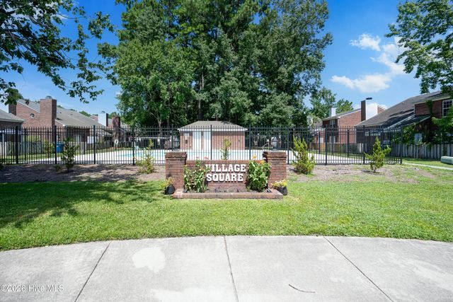 5050 Lamppost Circle, Wilmington, NC 28403