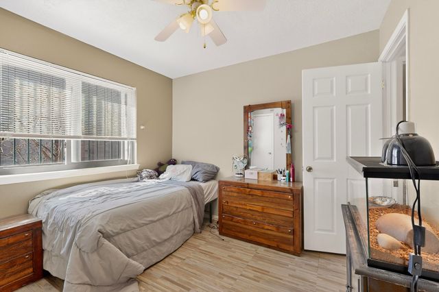 10204 Cartagena Avenue SW, Albuquerque, NM 87121