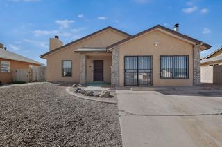 10204 Cartagena Avenue SW, Albuquerque, NM 87121