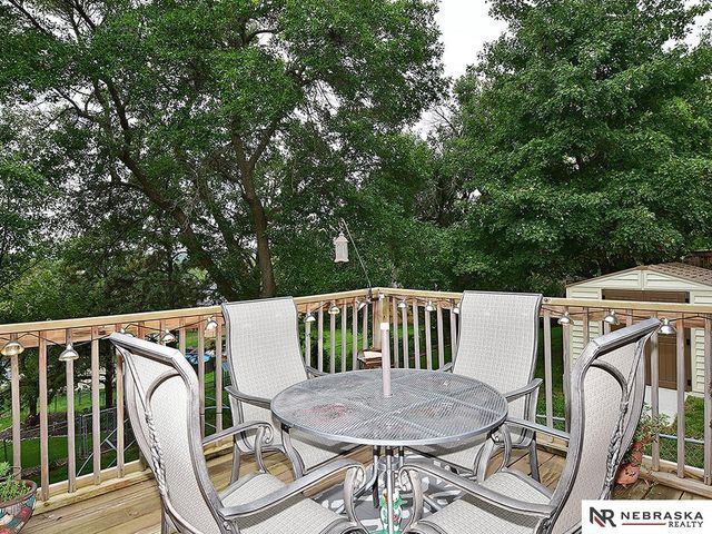 12004 N 157th Street, Bennington, NE 68007