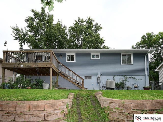 12004 N 157th Street, Bennington, NE 68007