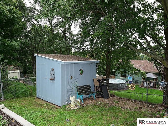 12004 N 157th Street, Bennington, NE 68007