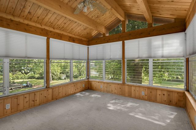 8473 Meadow Lake Road N, New Hope, MN 55428