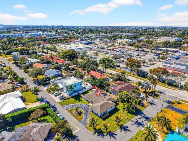3651 Palm Drive, Riviera Beach, FL 33404