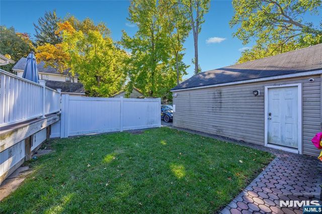 54 Bogert Street, Teaneck, NJ 07666