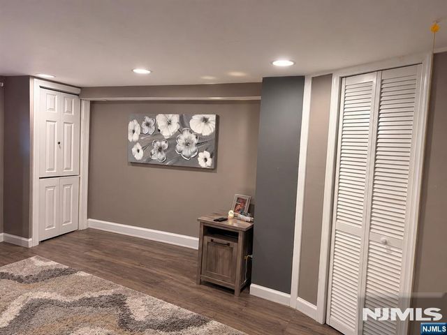 54 Bogert Street, Teaneck, NJ 07666