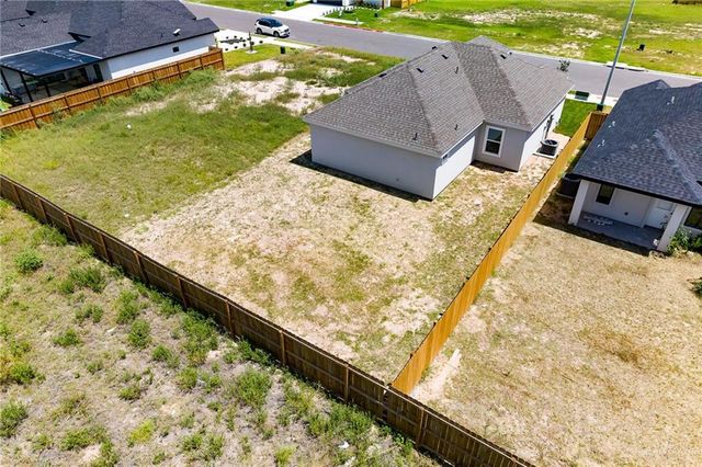 1101 N Altuve Drive, Edinburg, TX 78541