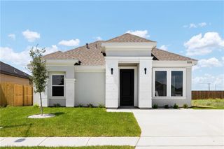 1101 N Altuve Drive, Edinburg, TX 78541