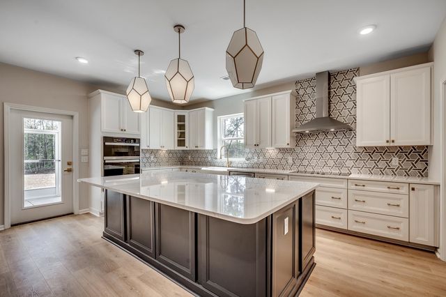 2704 Whitehorn Way, Longs, SC 29568