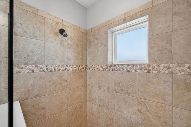 6080 MOORINGS DRIVE S, St Petersburg, FL 33712