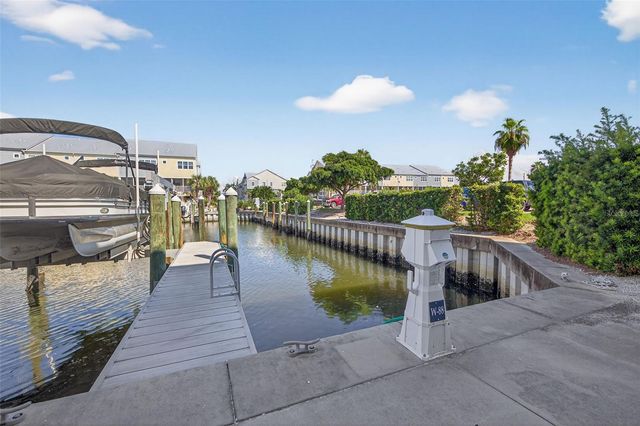 6080 MOORINGS DRIVE S, St Petersburg, FL 33712