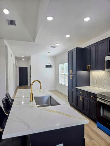 715 Rosedale Street Street, La Marque, TX 77568