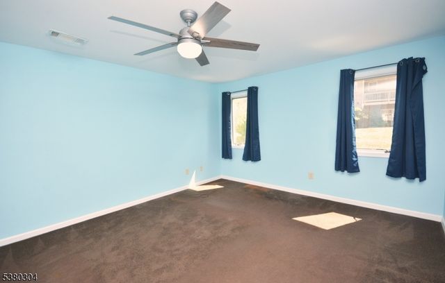 63 Augusta Dr, Clinton Twp., NJ 08801