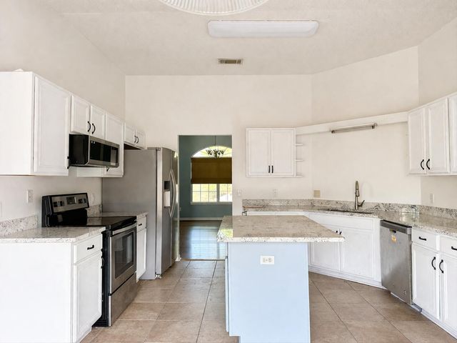 455 Jillian Drive, Crestview, FL 32536