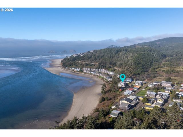 1060 First St W, Netarts, OR 97143