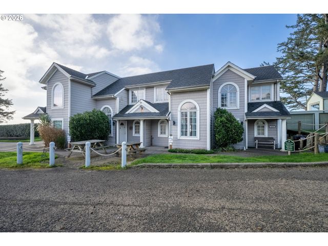 1060 First St W, Netarts, OR 97143