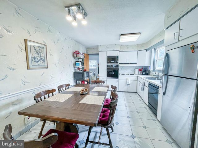 2514 HELEN DR W, Northfield, NJ 08225