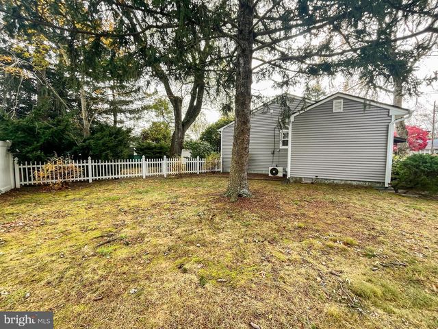 2514 HELEN DR W, Northfield, NJ 08225