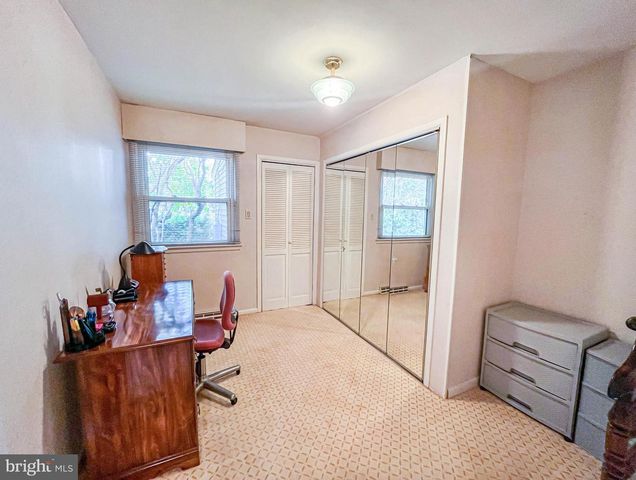 2514 HELEN DR W, Northfield, NJ 08225