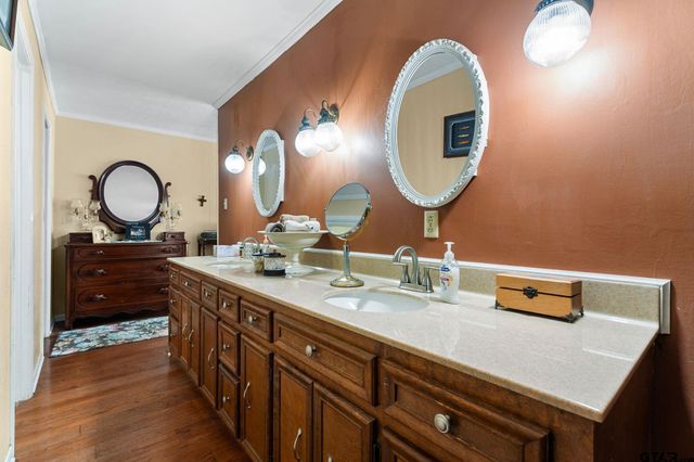 9722 FM 747, Jacksonville, TX 75766