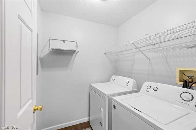 14821 Lenox Drive 221, Strongsville, OH 44136
