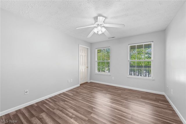 14821 Lenox Drive 221, Strongsville, OH 44136