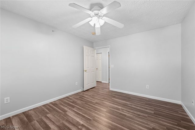 14821 Lenox Drive 221, Strongsville, OH 44136