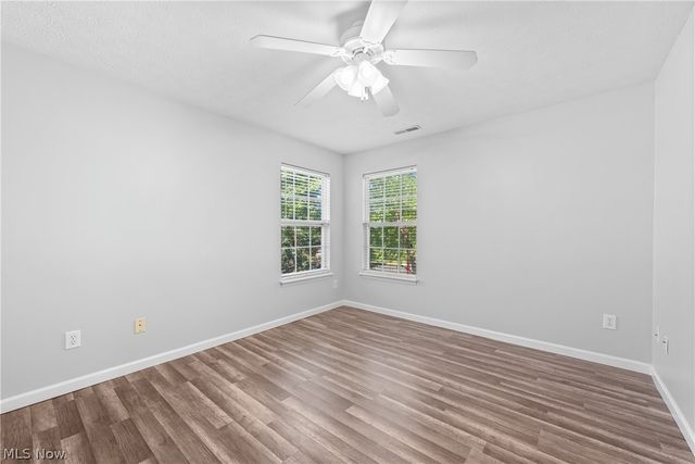 14821 Lenox Drive 221, Strongsville, OH 44136
