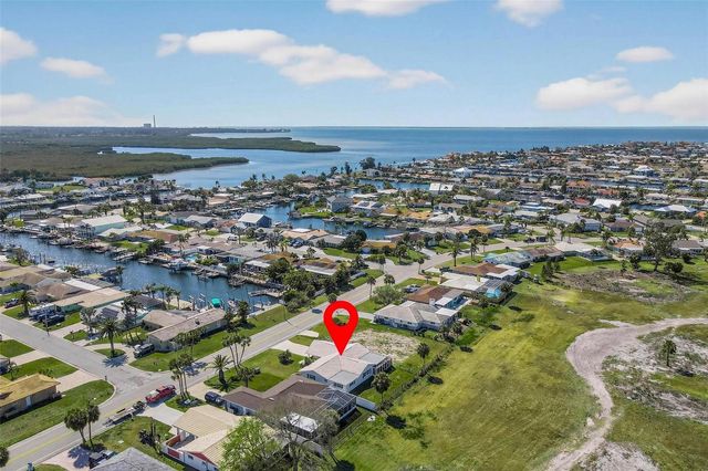 4001 TOPSAIL TRAIL, New Port Richey, FL 34652