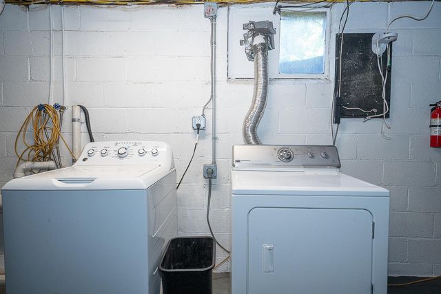 35 EASTWOOD RD, Berwyn, PA 19312