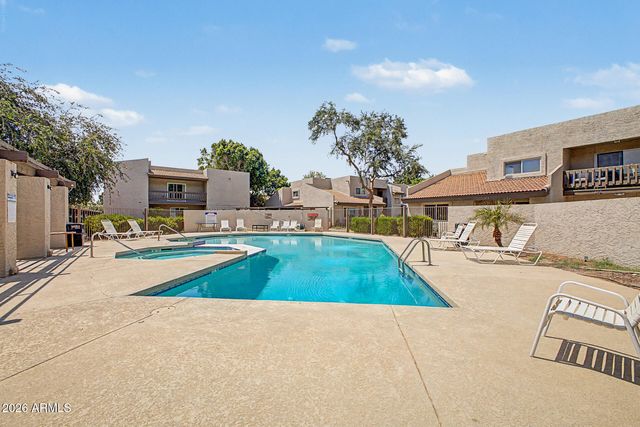 520 N STAPLEY Drive 292, Mesa, AZ 85203