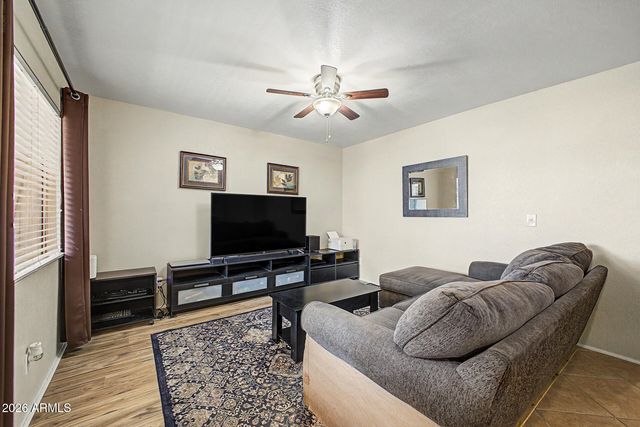 520 N STAPLEY Drive 292, Mesa, AZ 85203