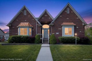 13691 Basswood Circle, Belleville, MI 48111