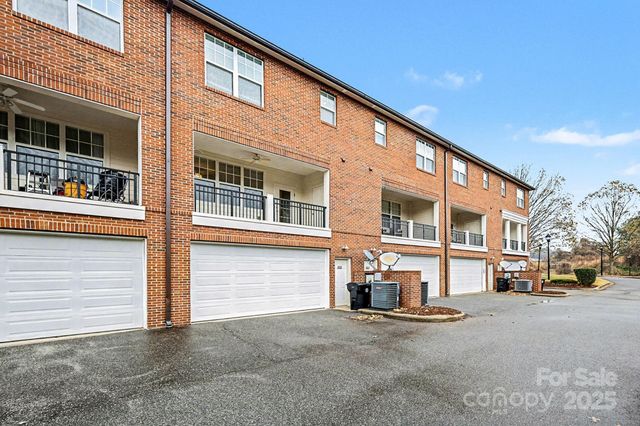 103 Steinbeck Way, Mooresville, NC 28117