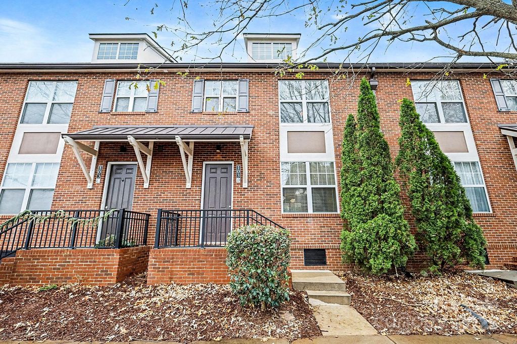 103 Steinbeck Way, Mooresville, NC 28117