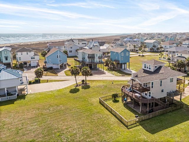 4119 Courageous Lane, Galveston, TX 77554