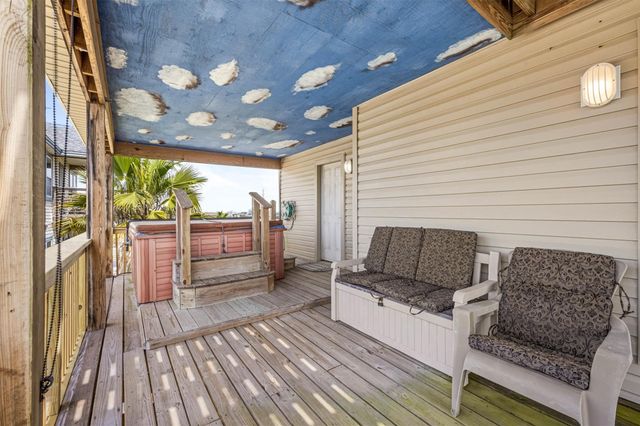 4119 Courageous Lane, Galveston, TX 77554