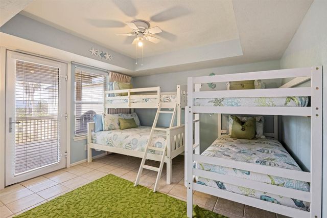 4119 Courageous Lane, Galveston, TX 77554