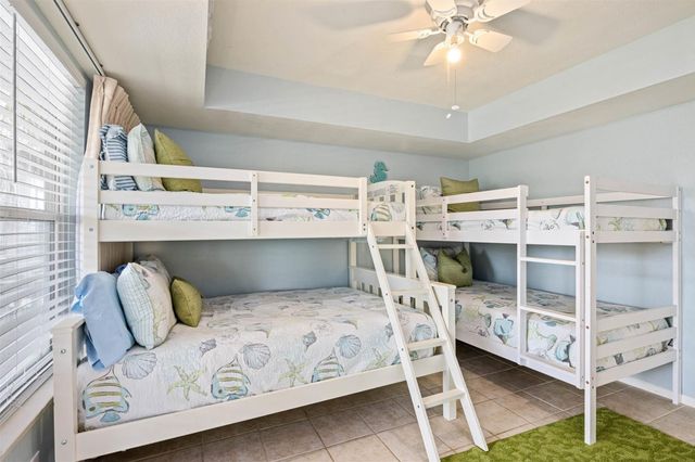 4119 Courageous Lane, Galveston, TX 77554