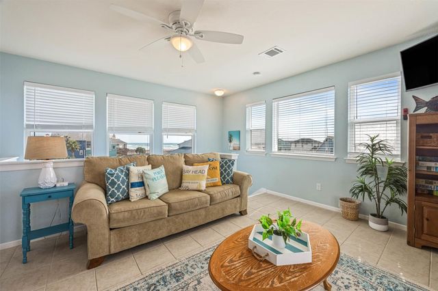 4119 Courageous Lane, Galveston, TX 77554