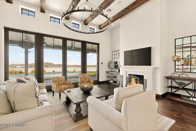 2135 Sedona Hills Parkway, Las Cruces, NM 88011