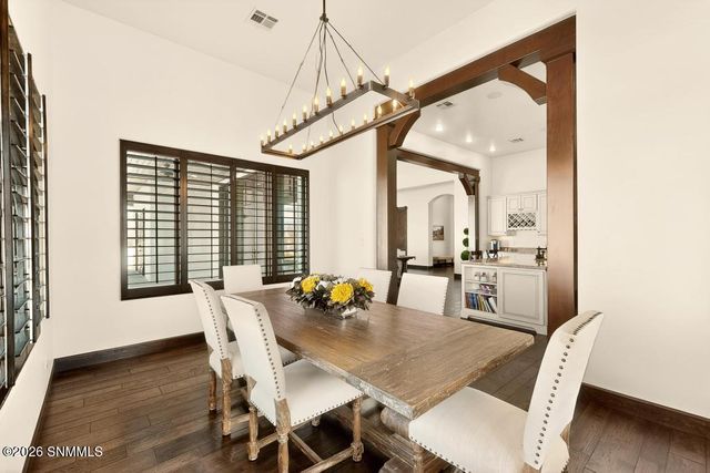 2135 Sedona Hills Parkway, Las Cruces, NM 88011