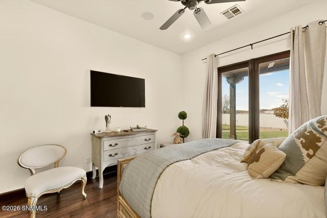 2135 Sedona Hills Parkway, Las Cruces, NM 88011