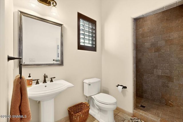 2135 Sedona Hills Parkway, Las Cruces, NM 88011