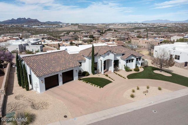 2135 Sedona Hills Parkway, Las Cruces, NM 88011