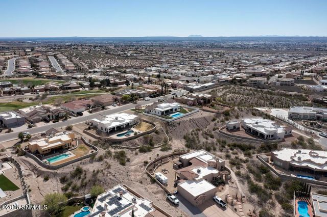 2135 Sedona Hills Parkway, Las Cruces, NM 88011