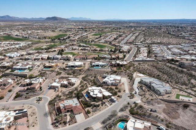 2135 Sedona Hills Parkway, Las Cruces, NM 88011