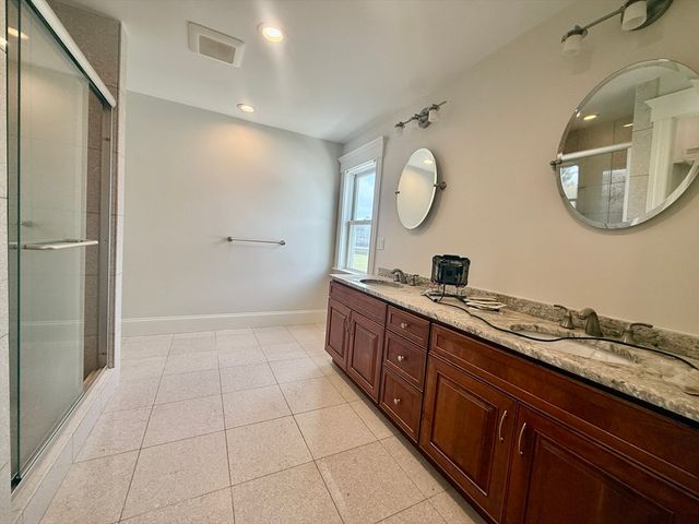 100 Dartmouth 1, Medford, MA 02155