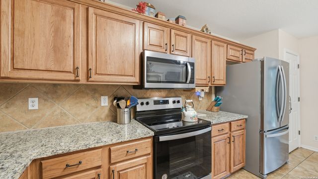 2909 Ashwood Rd, Schertz, TX 78108