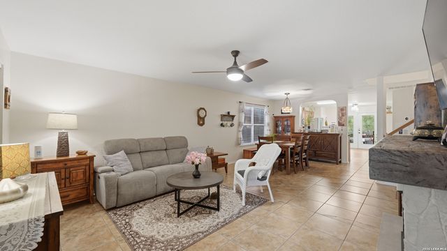2909 Ashwood Rd, Schertz, TX 78108